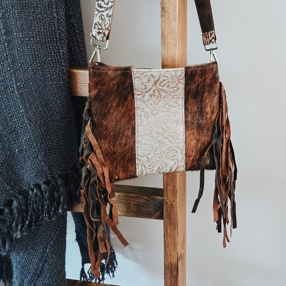 Genuine Leather Western Fringe Crossbody Bag – Brown/Beige (New) - Picture 2 of 7